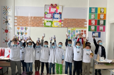 KBA distributes packages with educational materials for primary school students