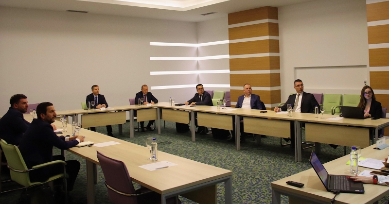Takim i përbashkët i Shoqatës së Bankave të Kosovës dhe Fondit të Kosovës për Efiçiencë të Energjisë