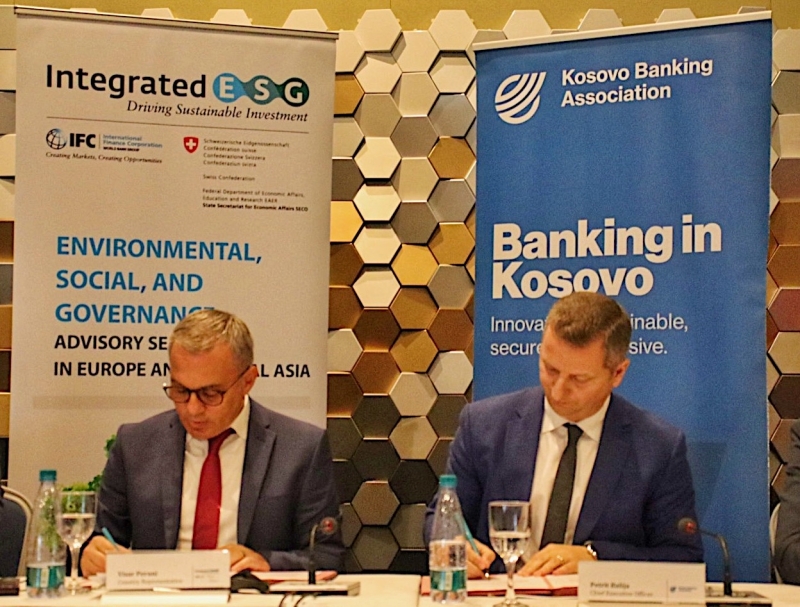 Nënshkruhet marrëveshje e bashkëpunimit për promovimin e Financimit të Qëndrueshëm dhe standardeve Ambientale, Sociale dhe Qeverisëse në sektorin bankar në Republikën e Kosovës